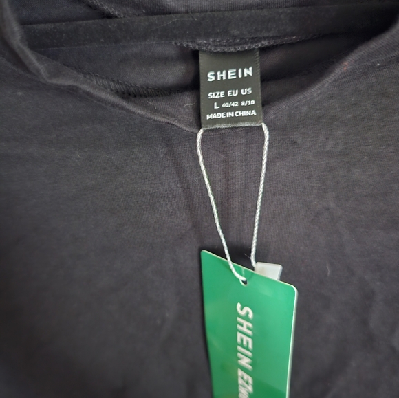 SHEIN Spiderweb Print Top - Picture 5 of 5